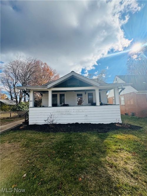 800 Viewpoint Ave, Cuyahoga Falls, OH, 44221-5064 | Card Image