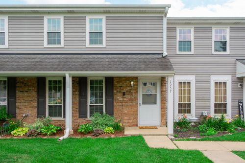 1257 Downing St, Roselle, IL, 60172-2612 | Card Image