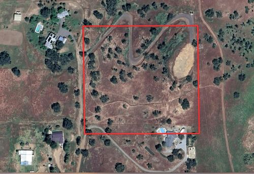 26900 Rye Meadow Ln, Clovis, CA, 93619-9789 | Card Image