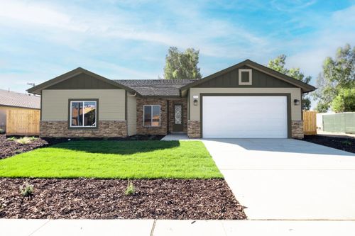 1014 Walnut St, Woodlake, CA, 93286-1020 | Card Image