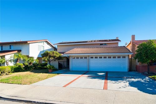 8052 Ainsworth Ln, La Palma, CA, 90623-1901 | Card Image