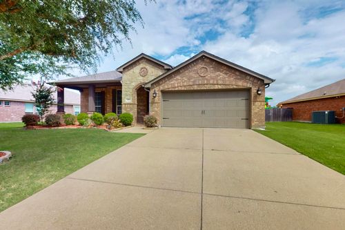 241 Wolf Dr, Forney, TX, 75126-4201 | Card Image