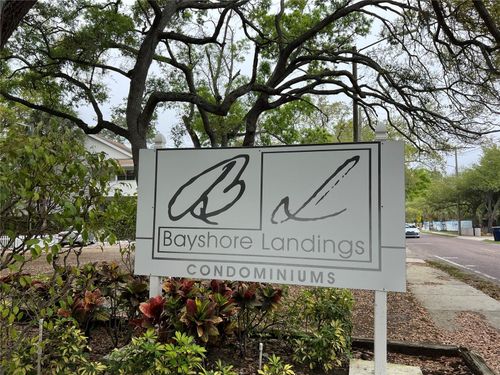 29-5221 Bayshore Blvd, TAMPA, FL, 33611-4166 | Card Image