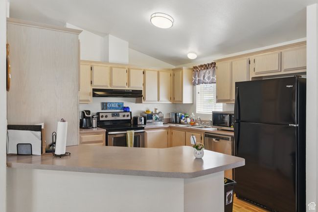 22 E Main St, House other with 3 bedrooms, 2 bathrooms and 3 parking in Eureka UT | Image 12