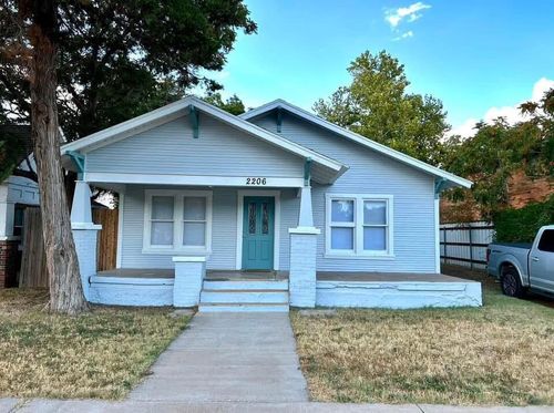 2206 15th St, Lubbock, TX, 79401-3632 | Card Image