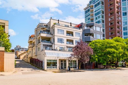 403-118 E 2nd St, North Vancouver, BC, V7L1C3 | Card Image