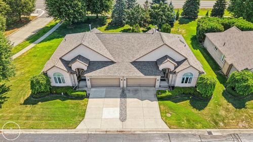 52254 Mitchell Ln, Macomb, MI, 48042-5691 | Card Image