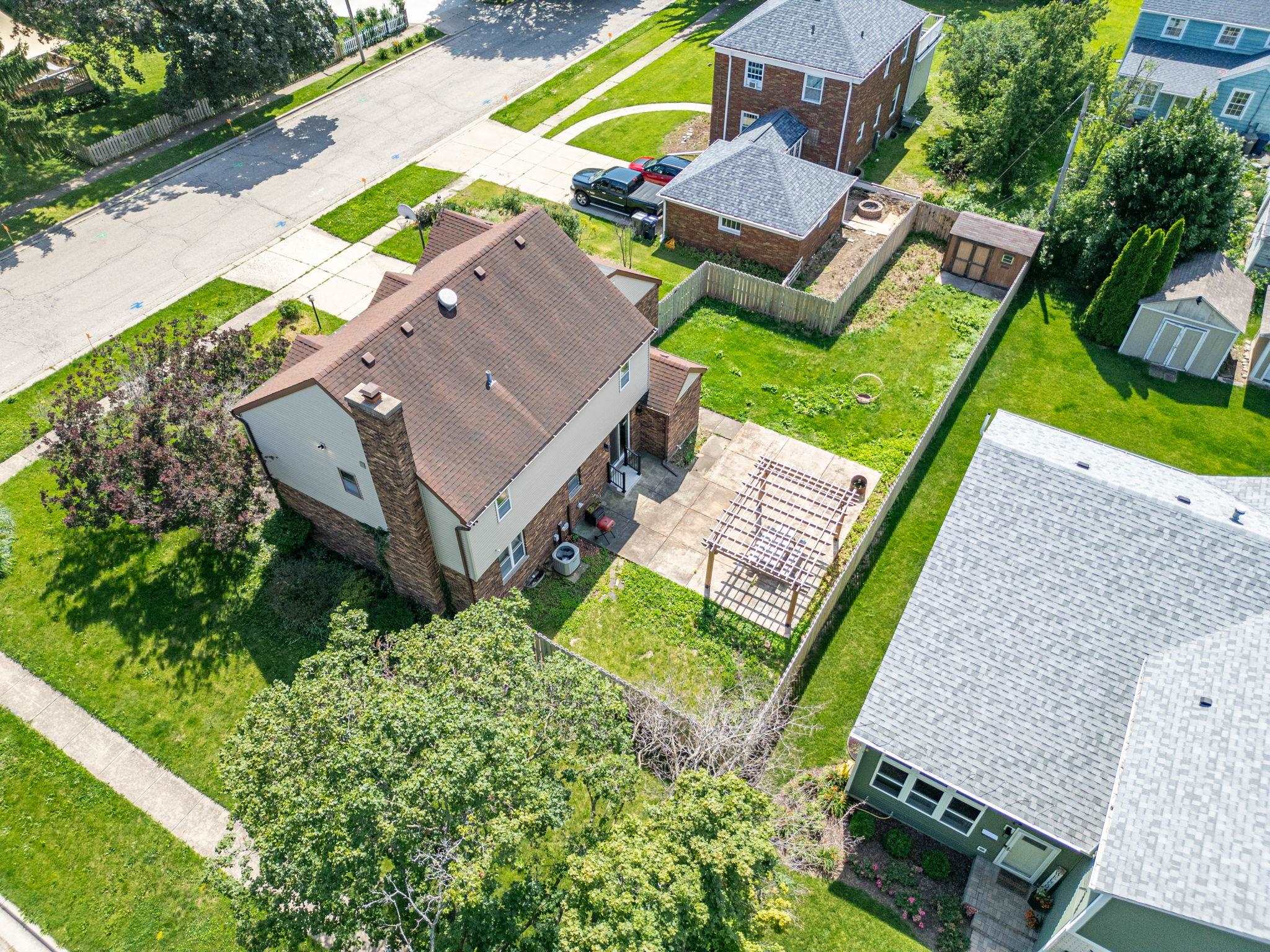 Residential in ELGIN 4