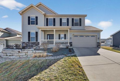 301 Hallmark Way, Sun Prairie, WI, 53590 | Card Image