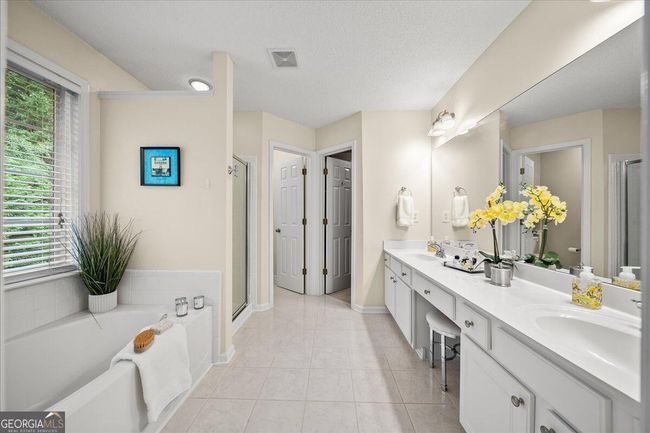 13206 Marrywood Dr, Townhouse with 3 bedrooms, 3 bathrooms and 2 parking in Alpharetta GA | Image 22