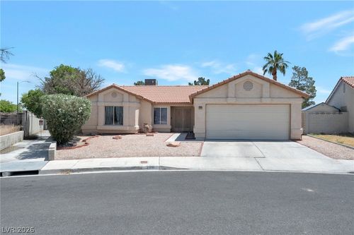 2916 Drury St, Las Vegas, NV, 89108-4380 | Card Image