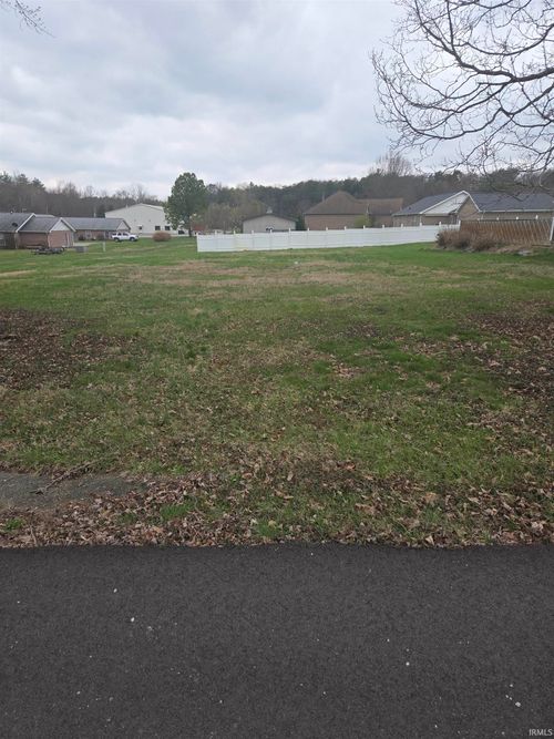 127 Vine St, Lynnville, IN, 47619-2057 | Card Image