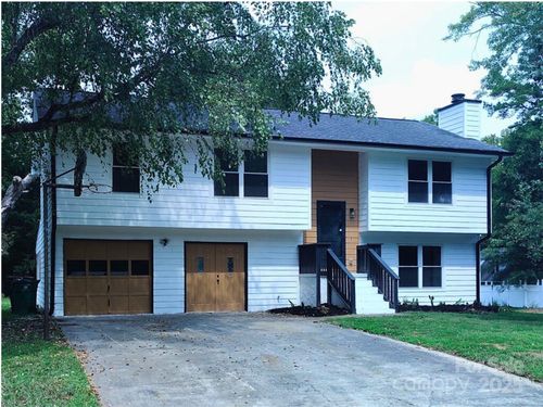 6219 Long Pine Dr, Charlotte, NC, 28227-2475 | Card Image
