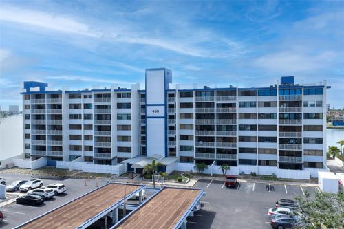 104-450 Treasure Island Cswy, Treasure Island, FL, 33706-1137 | Card Image