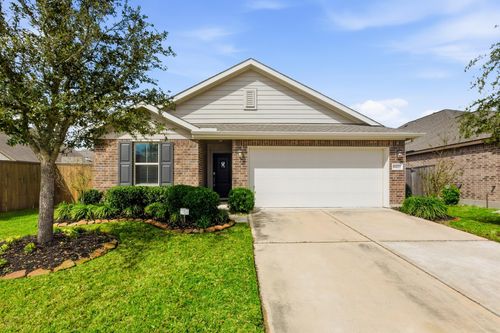 8811 Beacon Mill Dr, Cypress, TX, 77433-7477 | Card Image