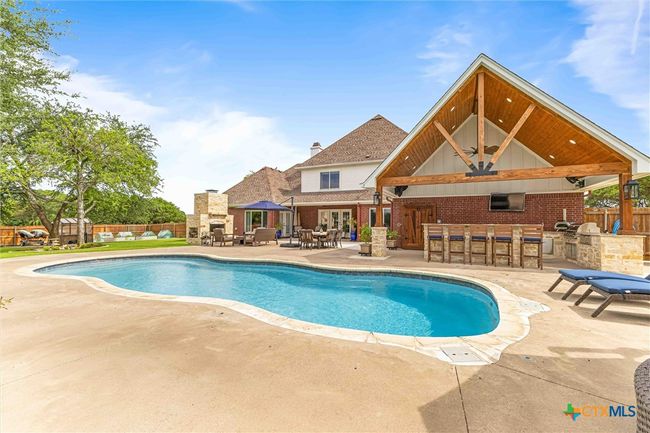 588 Austin Hines Dr, House other with 4 bedrooms, 3 bathrooms and null parking in China Spring TX | Image 26