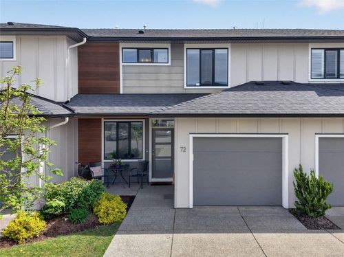 72-2607 Kendal Ave, Cumberland, BC, V0R1S0 | Card Image