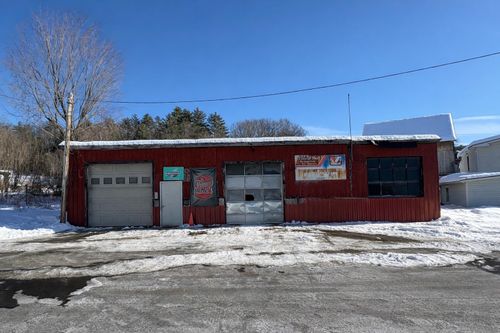 5 Broad Brook Rd, Ashuelot, NH, 03441-2631 | Card Image