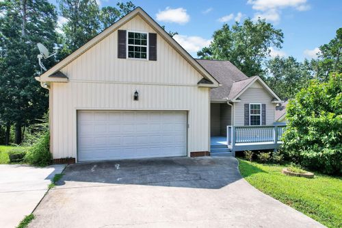 1818 Millard Rd, Soddy Daisy, TN, 37379-3418 | Card Image