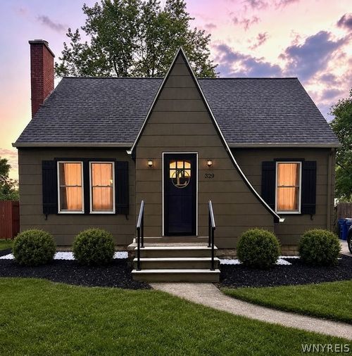 329 Walton Dr, Amherst, NY, 14226-4845 | Card Image
