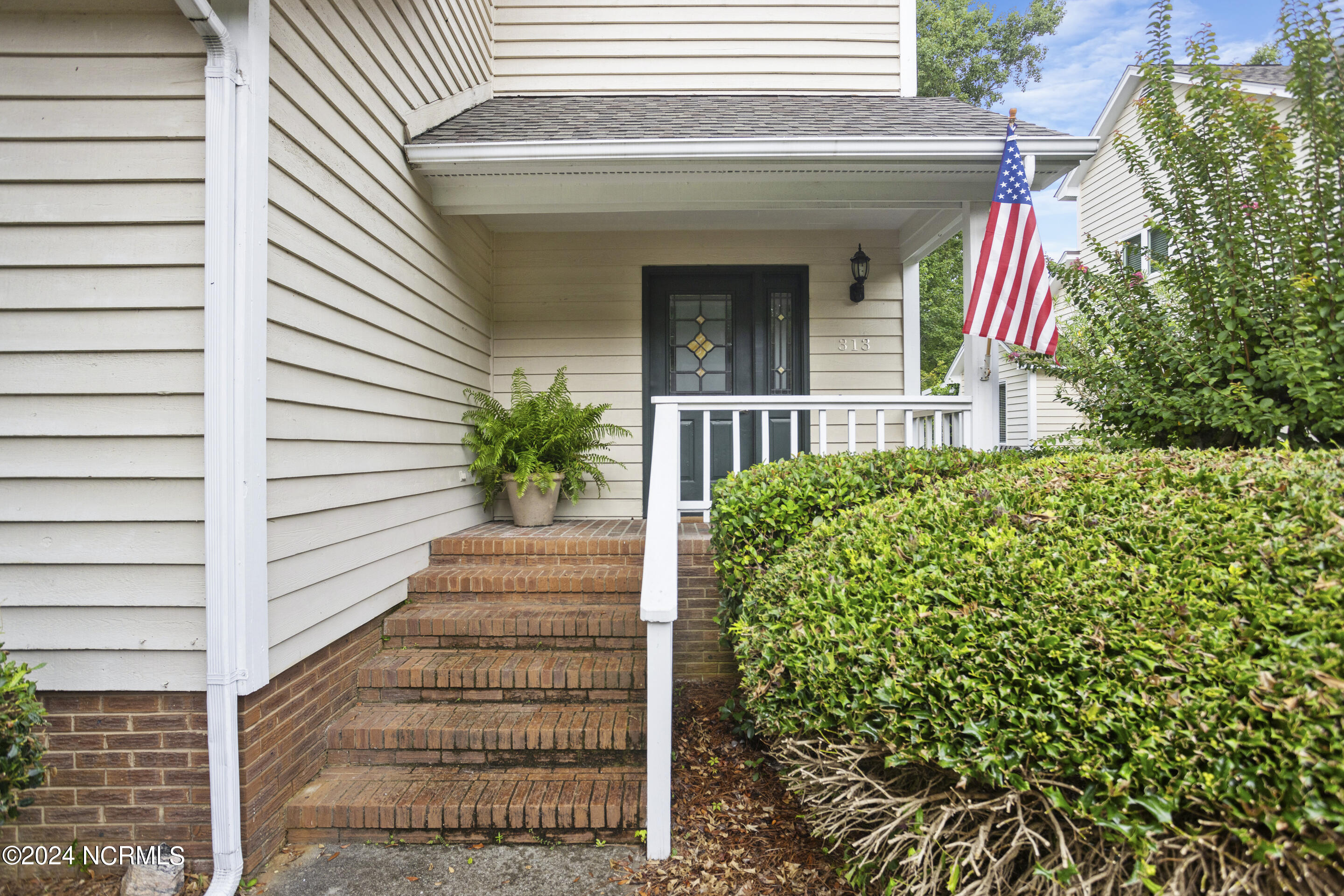 Wimbledon Ct, Wilmington, NC 28412