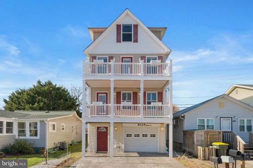 8229 Bayside Rd, Chesapeake Beach, MD, 20732-3306 | Card Image