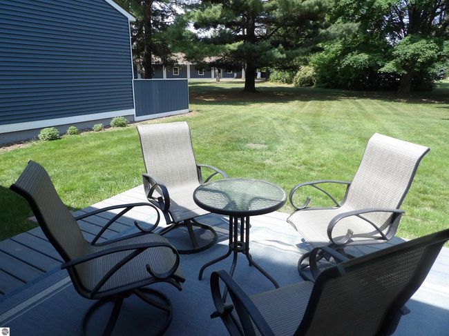 19 - 144 N Shore Dr W, House other with 2 bedrooms, 2 bathrooms and null parking in Cadillac MI | Image 19