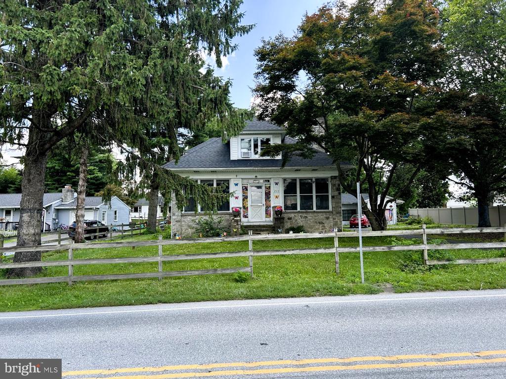 Residential in HONEY BROOK 3