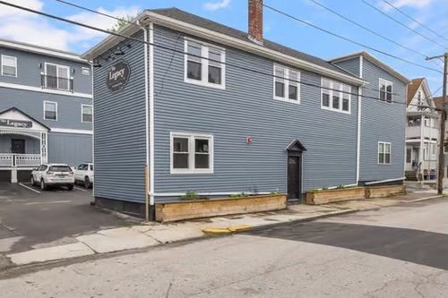 1-118 Chestnut St, Central Falls, RI, 02863-2034 | Card Image