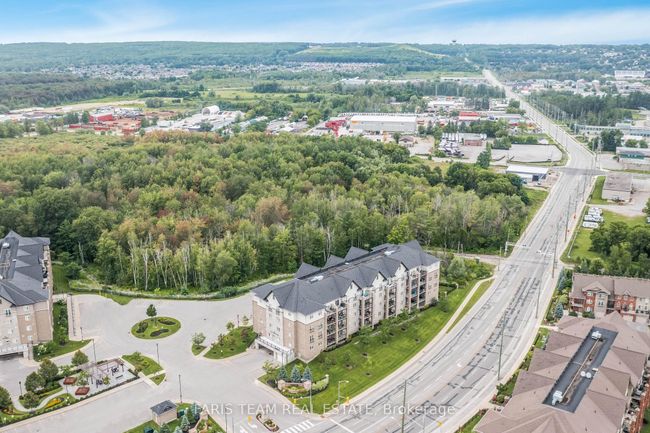 210 - 40 Ferndale Dr S, Condo with 2 bedrooms, 2 bathrooms and null parking in Barrie ON | Image 33