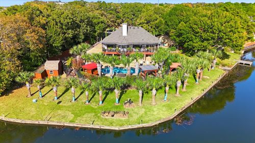 2910 Lakeshore Ct, Arlington, TX, 76013-1226 | Card Image