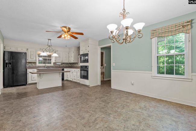 242 Arrow Shores Rd, House other with 4 bedrooms, 2 bathrooms and null parking in Chapin SC | Image 8