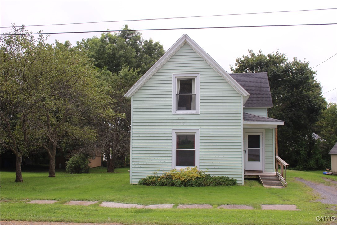 Bradley St, Dexter, NY 13634