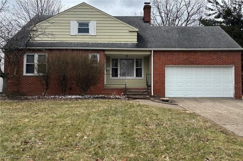 310 Lloyd Road, Euclid, OH, 44132 | Card Image