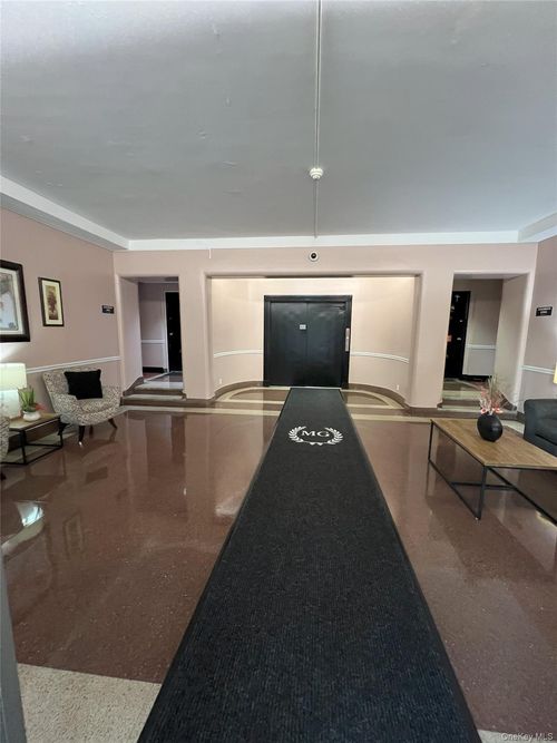 apt-5d-290 Collins Ave, Mount Vernon, NY, 10552-1706 | Card Image