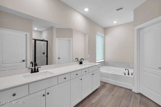 2082 Featheredge Way, House other with 5 bedrooms, 4 bathrooms and null parking in Middleburg FL | Image 15