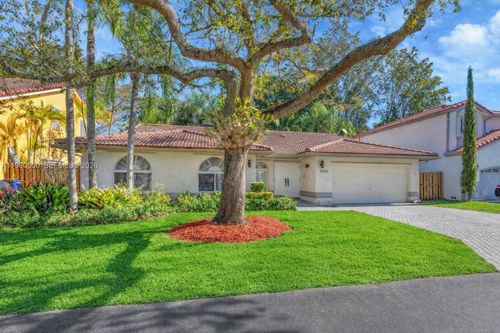 10635 Sw 158th Pl, Miami, FL, 33196-3196 | Card Image