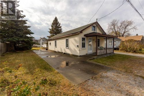 333 James St, Espanola, ON, P5E1J6 | Card Image