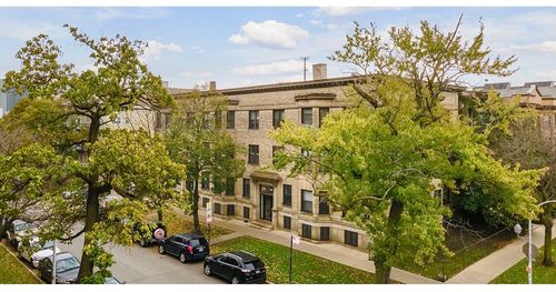 3a-917 W Waveland Ave, Chicago, IL, 60613-4341 | Card Image
