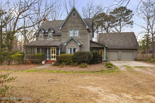 486 Saint Augustine Dr, Madison, MS, 39110-9629 | Card Image