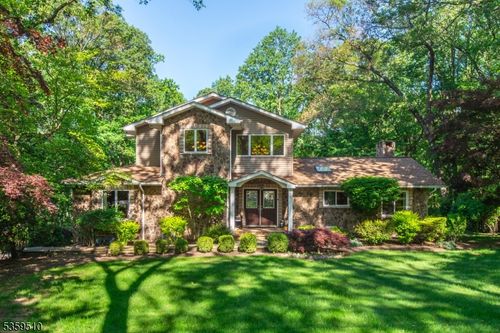 58 Stony Brook Rd, Montville, NJ, 07045-9757 | Card Image