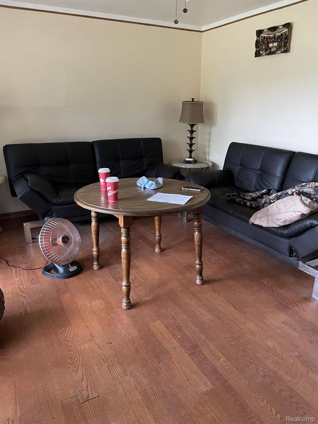 237 W Castle Rd, House other with 4 bedrooms, 2 bathrooms and null parking in Fostoria MI | Image 6
