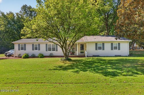 461 Sunnyslope Dr, Humboldt, TN, 38343-8625 | Card Image
