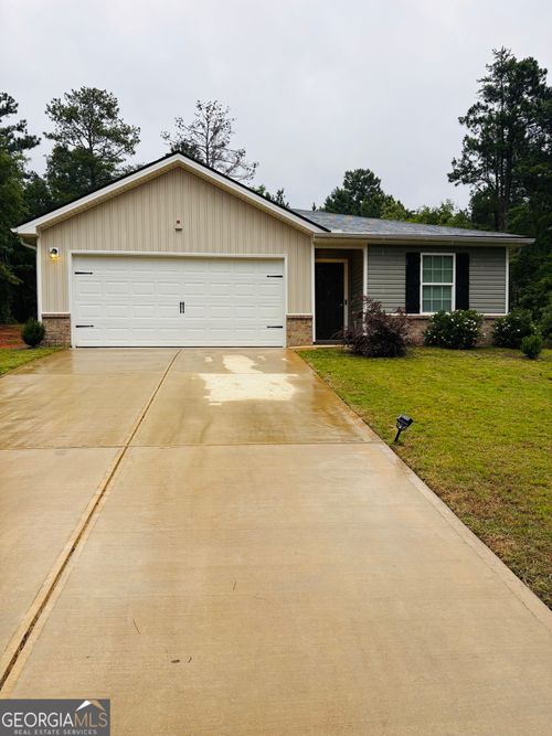 196 Chapman Rd, Macon, GA, 31211-7210 | Card Image