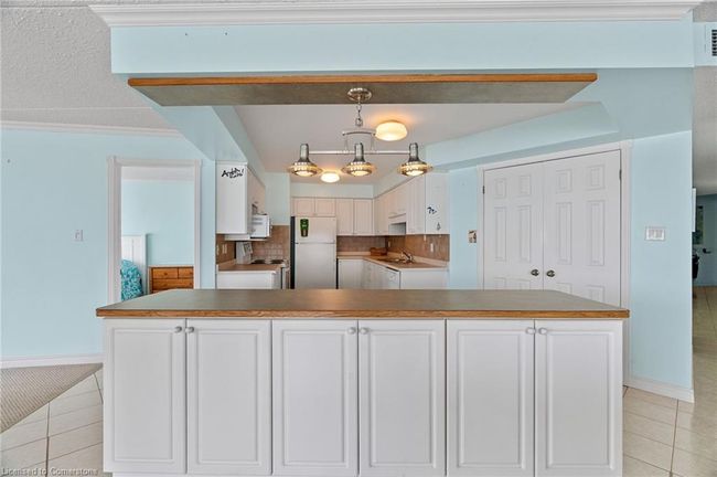 202 - 9 Pine St, House attached with 3 bedrooms, 2 bathrooms and 1 parking in Grand Bend ON | Image 17