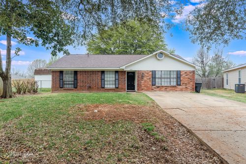 2211 General York Cir, Bossier City, LA, 71112-4700 | Card Image