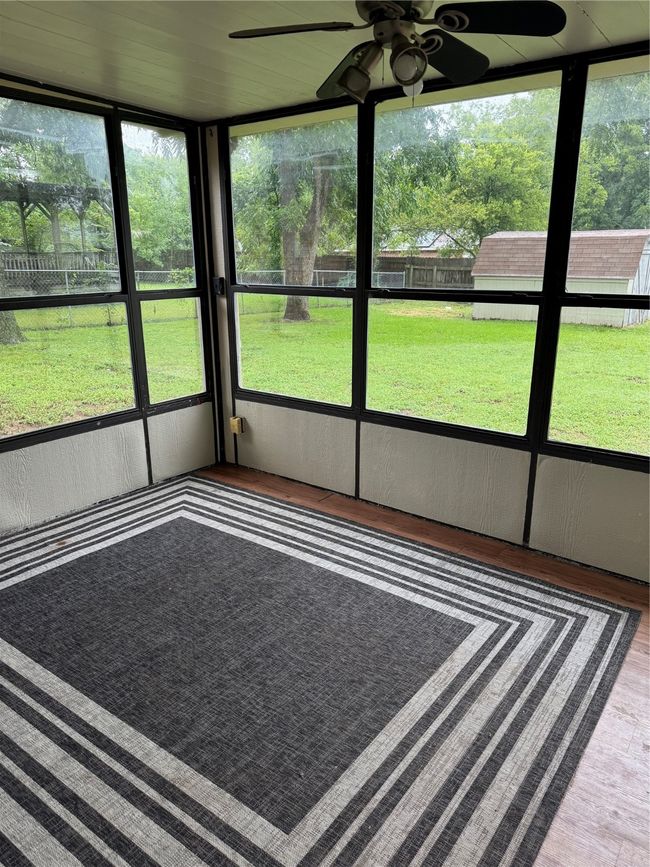 616 E Main St, House other with 4 bedrooms, 2 bathrooms and null parking in Pilot Point TX | Image 17