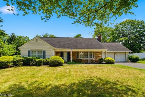 23 Sweetbriar Rd, Somerset, NJ, 08873-2224 | Card Image