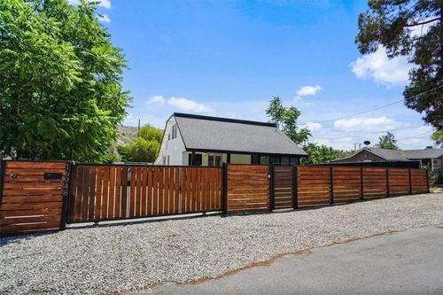 16948 Forrest St, Canyon Country, CA, 91351-1407 | Card Image