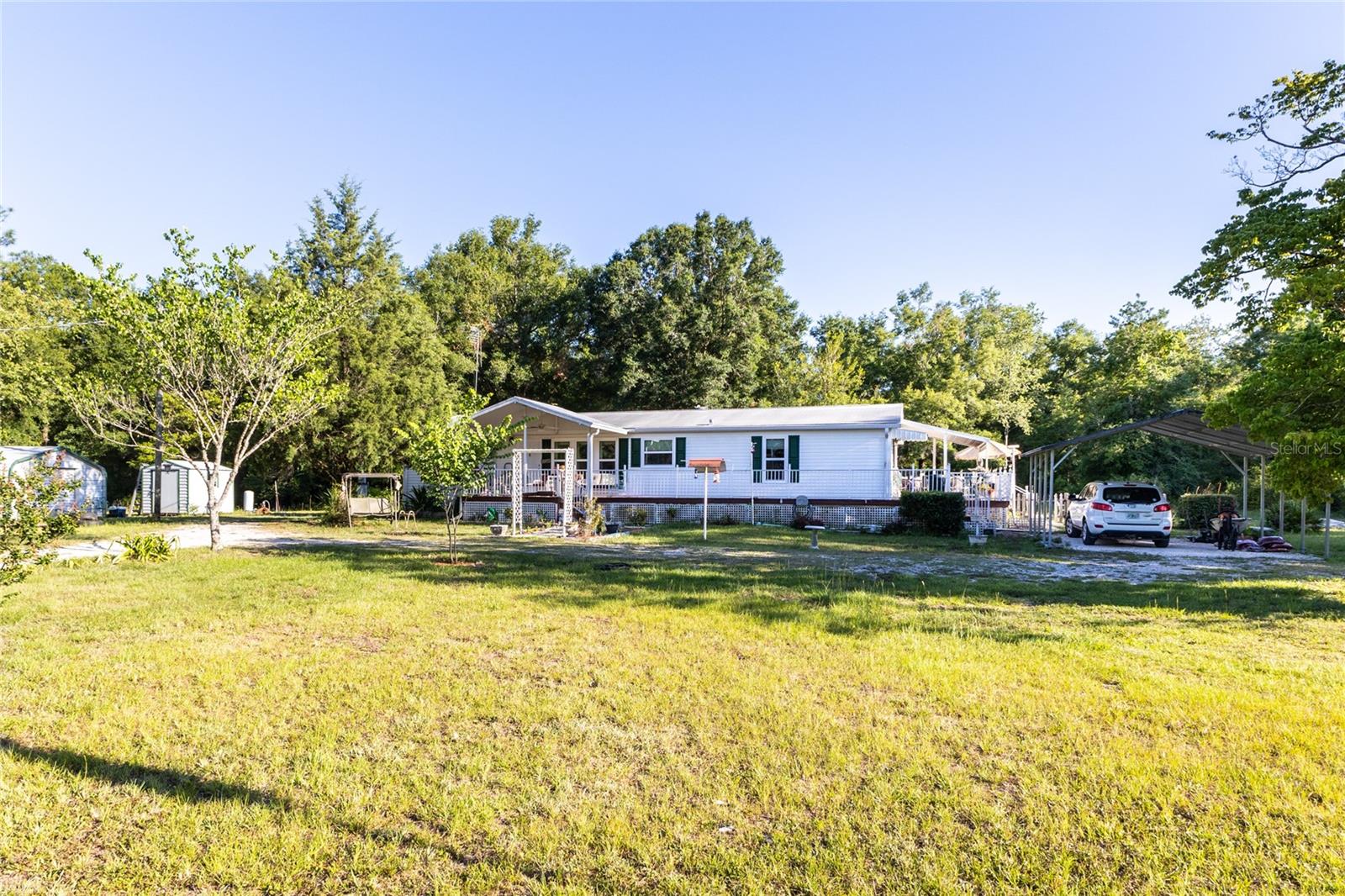100th St, Branford, FL 32008